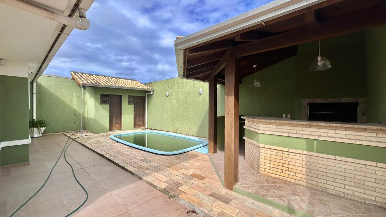 Casa 4 dormitórios para temporada, Centro em Xangri-lá | Ref.: 16